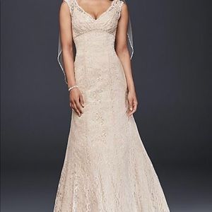 NWT, unworn, unaltered wedding dress, size 16W